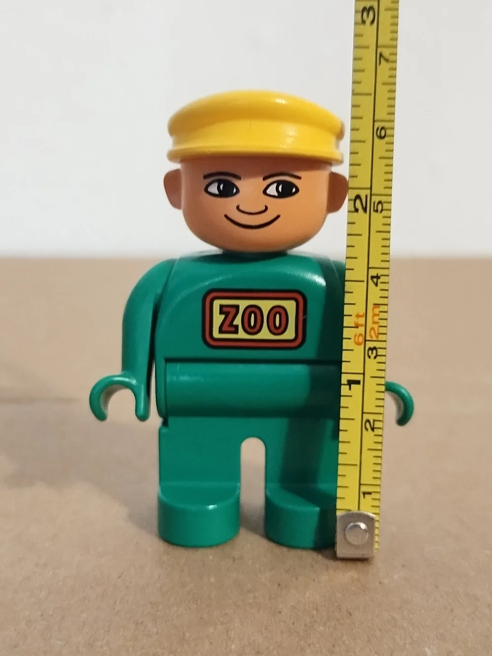 Lego Duplo Zoo Keeper Man Worker green and yellow